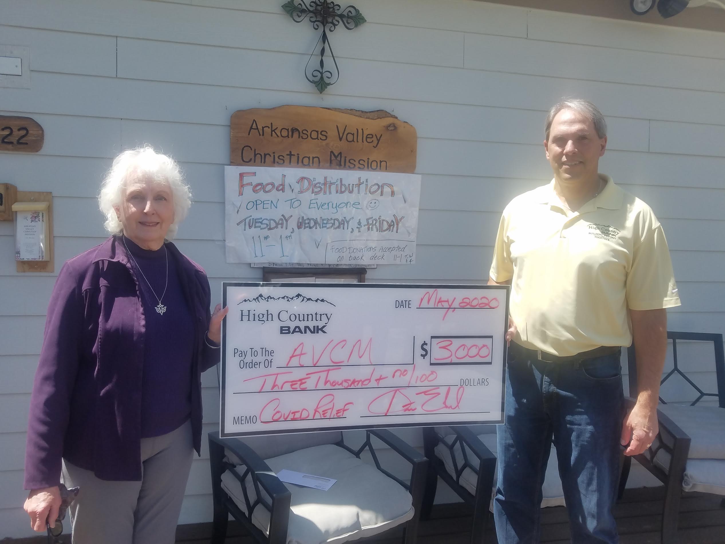 High Country Bank donates money to AVCM